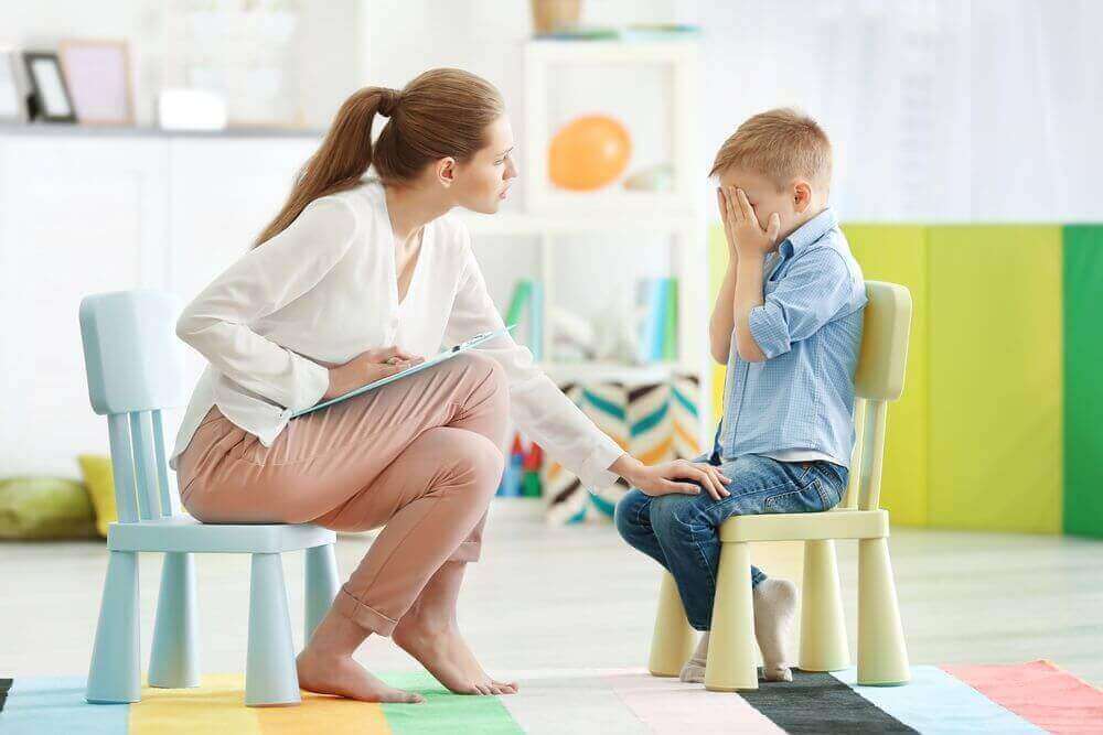 Ребенок на приеме у психолога