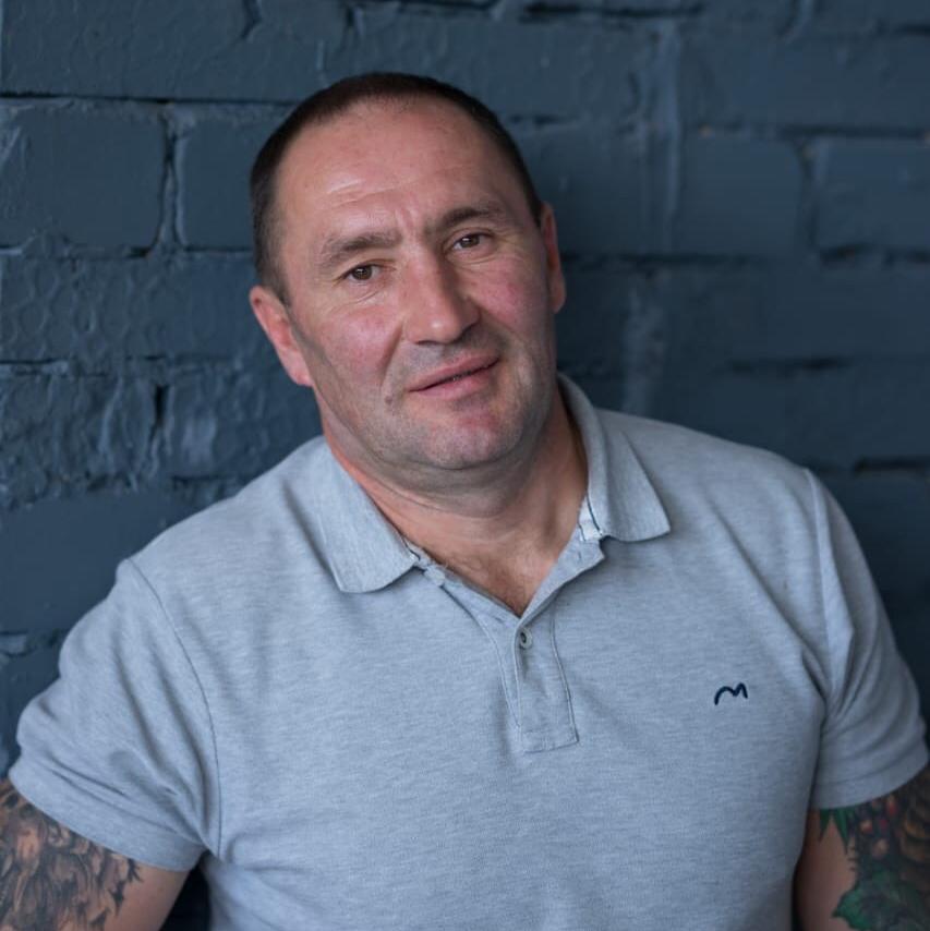 Младший консультант  Радостев Андрей