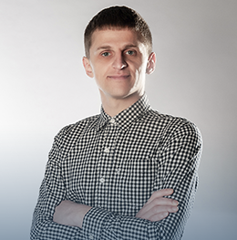 старший консультант  Якунин Руслан