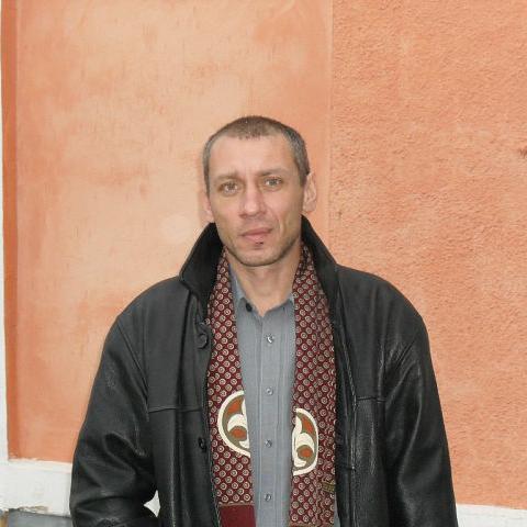 волонтер   Вадим Губский