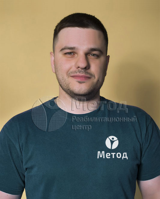 Социальный работник Юткин Евгений