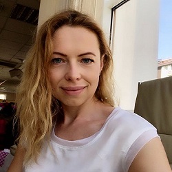 Координатор клиники «MaaVaR» в Москве, PR-директор  Крашенинникова Светлана