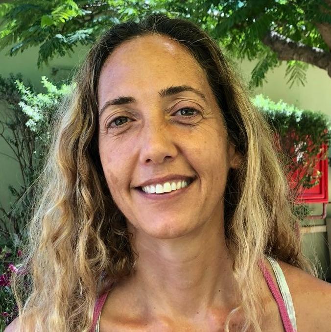 Специалист по Йогатерапии  Таня Гилат