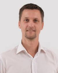 Директор программы реабилитации Фролов Василий Сергеевич