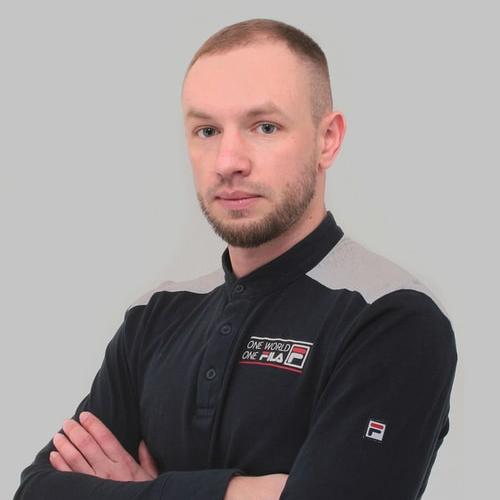 СТАРШИЙ КОНСУЛЬТАНТ  Малков Денис Андреевич