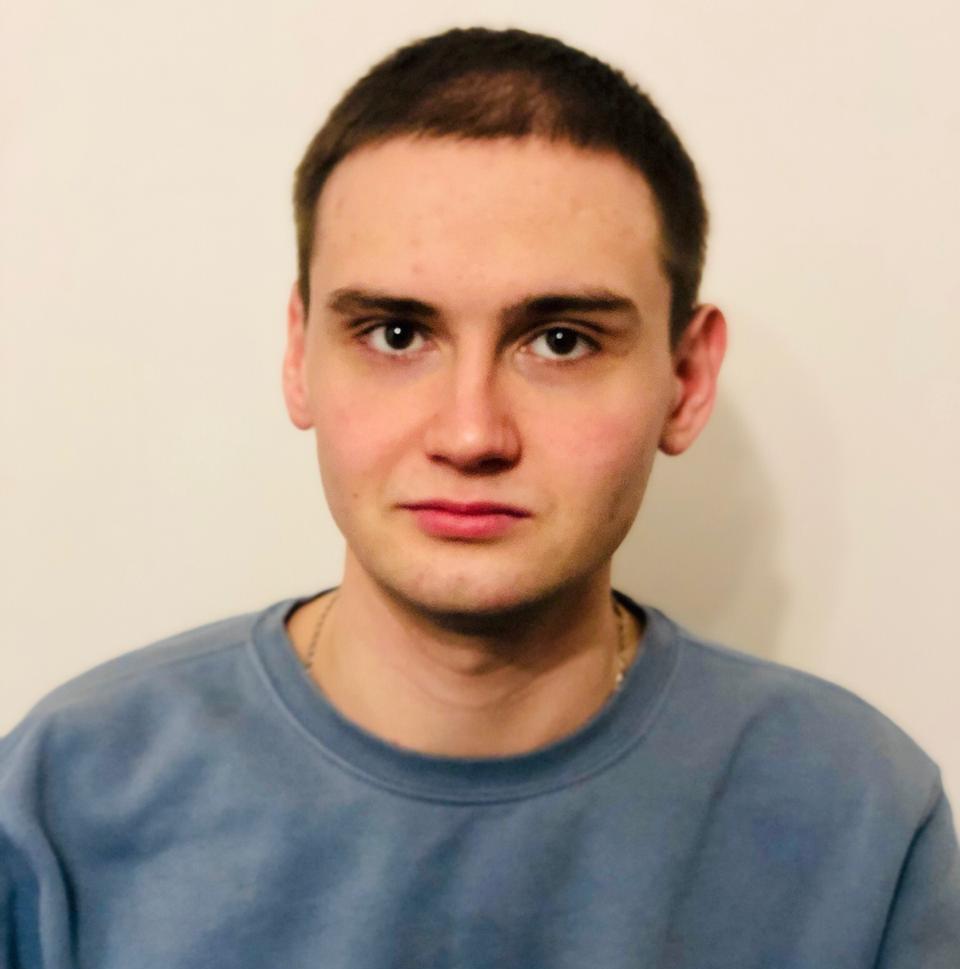 Специалист по йоге и физической культуре  Бехтерев Дмитрий