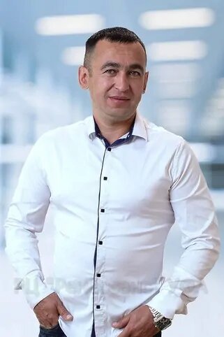 Социальный работник Кусаев Эдуард Аскарович