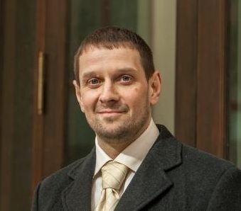 Консультант первичного приема Аникеев  Юрий Витальевич