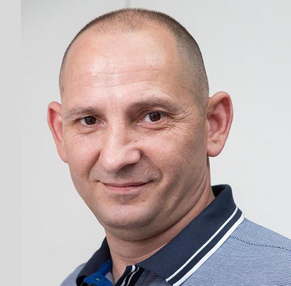 УЧРЕДИТЕЛЬ, ГЕНЕРАЛЬНЫЙ ДИРЕКТОР  Альберт Муллаев