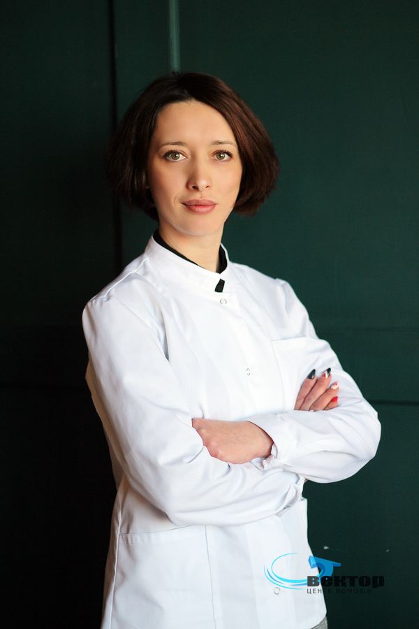 Психолог, международный консультант по химическим зависимостям, консультант ТА, арттерапевт  Кристина Локтионова