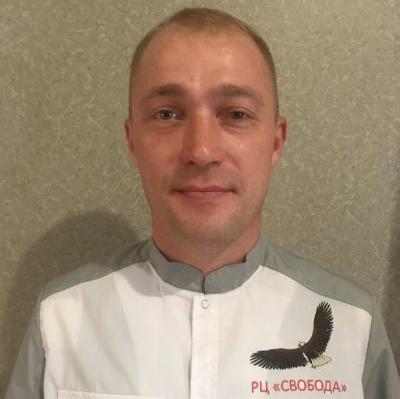 Старший консультант  Белоушко Валерий Михайлович