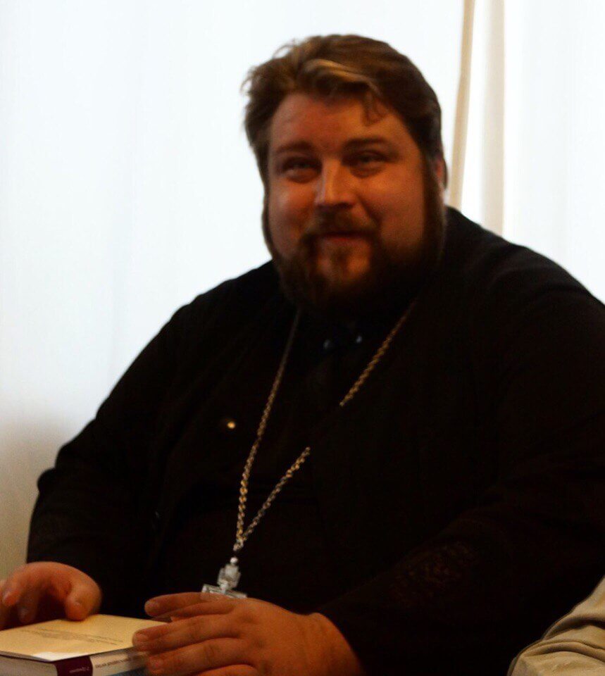 Духовник центра Тонков Дионисий