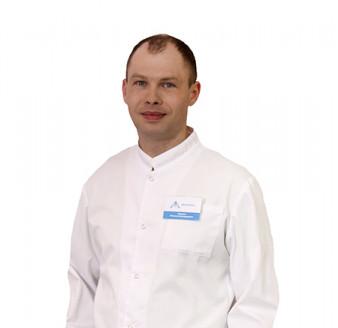 Социальный работник  Напреев Максим Александрович