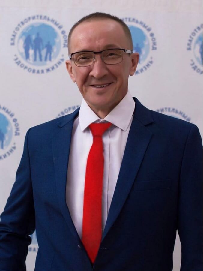 Генеральный директор рц «Здоровая Жизнь» Ишмаев Даниль Раильевич