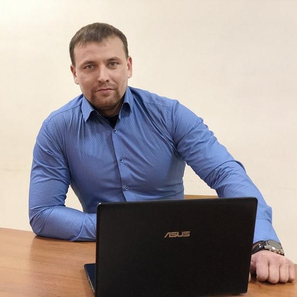 Программный директор Ершов  Виталиий Сергеевич