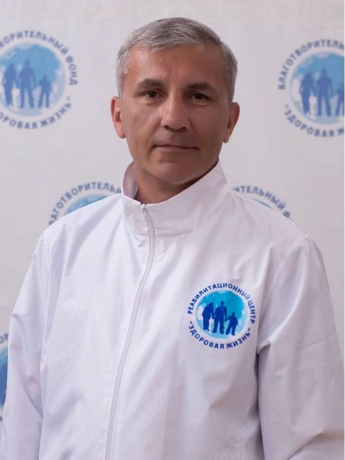 Руководитель постстационарной реабилитации. Специалист по химической зависимости Дюльдев Дмитрий Игоревич