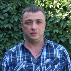 Директор программы центра  Владислав Козонков