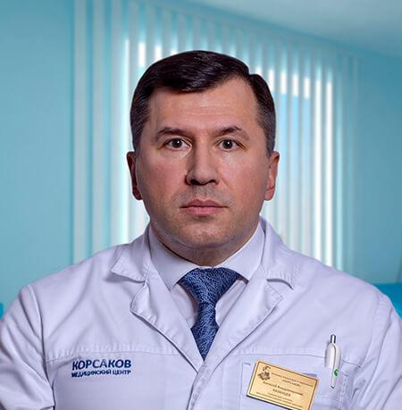Главный врач клиники, врач психиатр-нарколог высшей категории  Алексей Владимирович КАЗАНЦЕВ