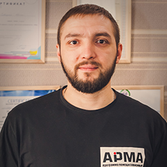 Консультант-терапевт  Сухарев Михаил Николаевич