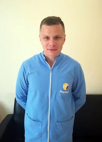 Консультант Сушков  Илья Юрьевич