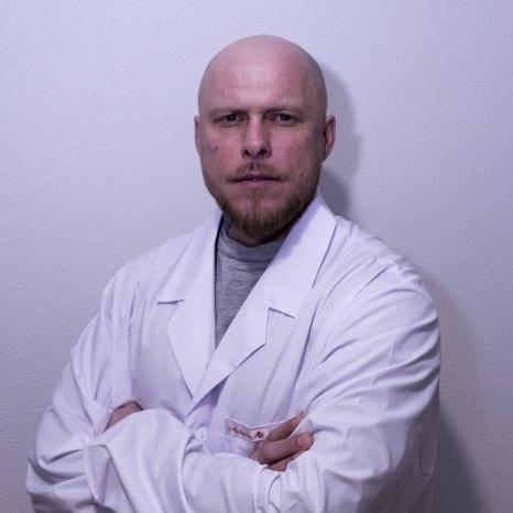 Руководитель центра  Беляев Андрей