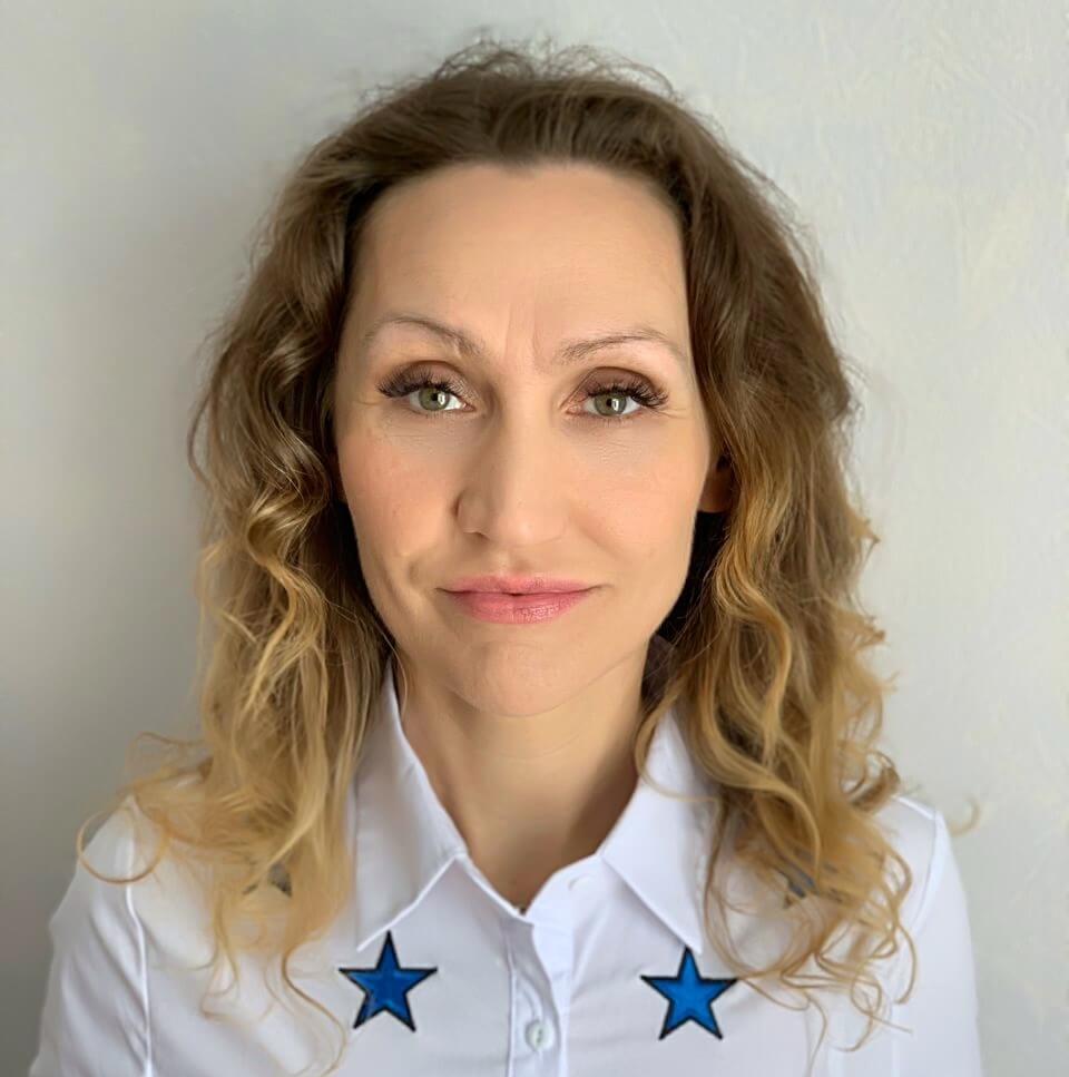 психолог,гештальт-терапевт  Ломакина Валентина Викторовна