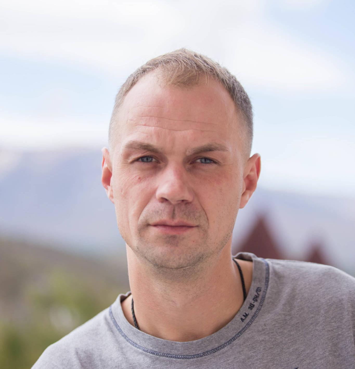 Директор центра «Исток»  Кавкьянов Алексей Александрович