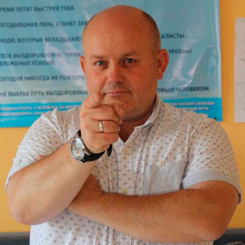 Психолог  Игорь Алферов