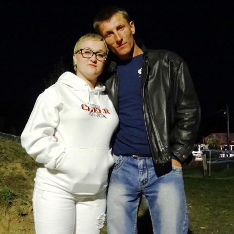 волонтеры  Дмитрий и Наталья Морозовы